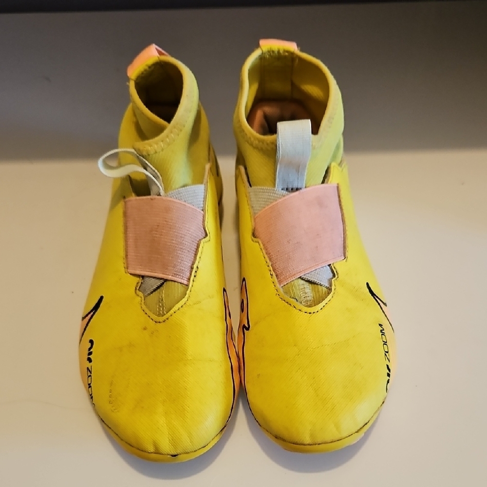 Kids Yellow Climbing Shoes